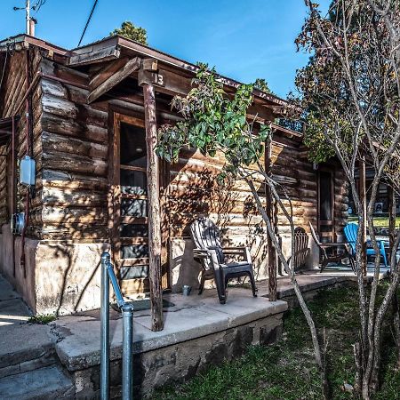 Apache Village Cabinette 13, Queen Bed, Midtown, Sleeps 2 Руідозо Екстер'єр фото